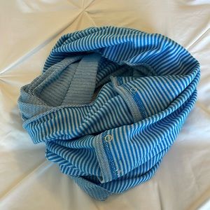 lululemon vinyasa infinity scarf